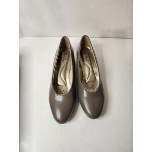 Soft Style Angel II Pumps, Bone Smooth, Women's 8.5 M